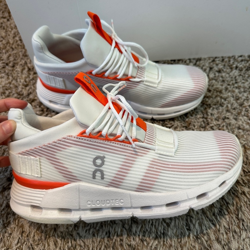 OnCloud Nova women’s orange and white size 7.